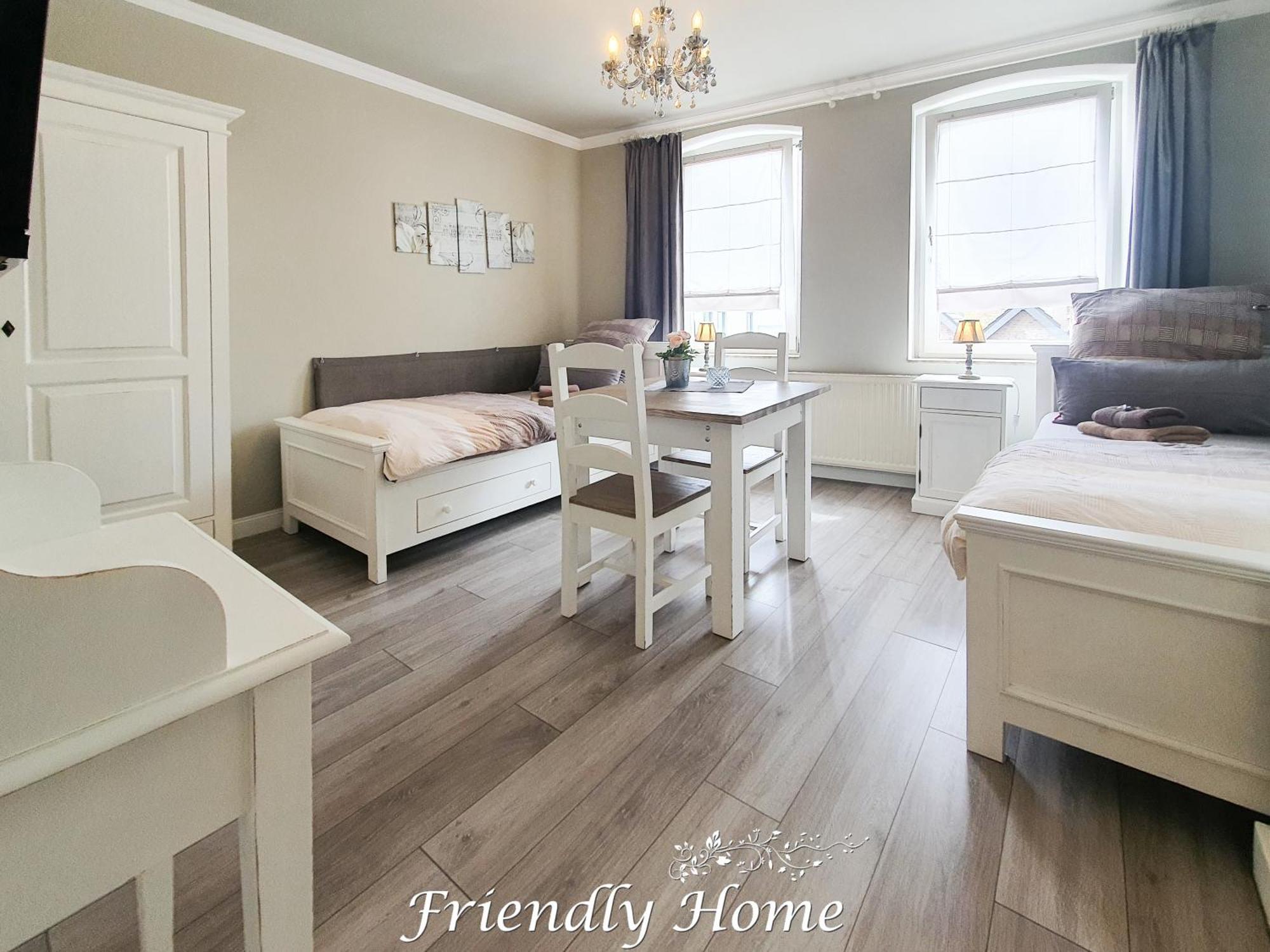 Friendly Home - Stadthaus بورنهايم المظهر الخارجي الصورة